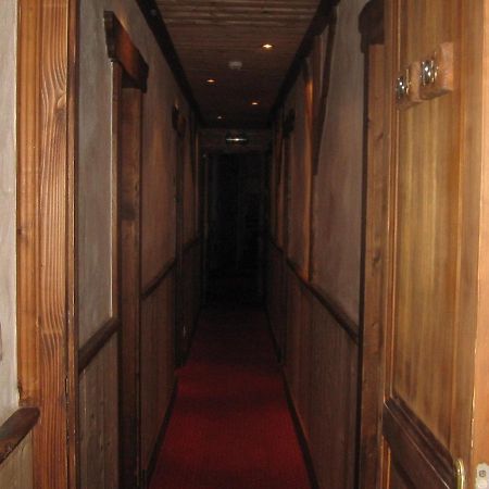 Le Relais De L'Abbaye 호텔 투르뉘 외부 사진