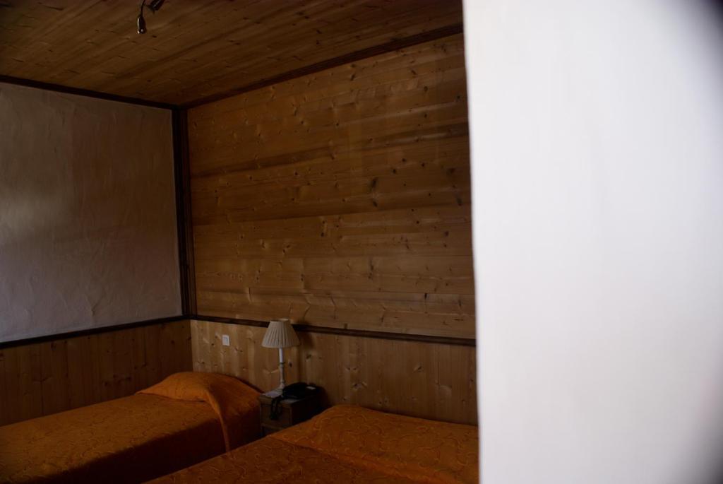 Le Relais De L'Abbaye 호텔 투르뉘 외부 사진