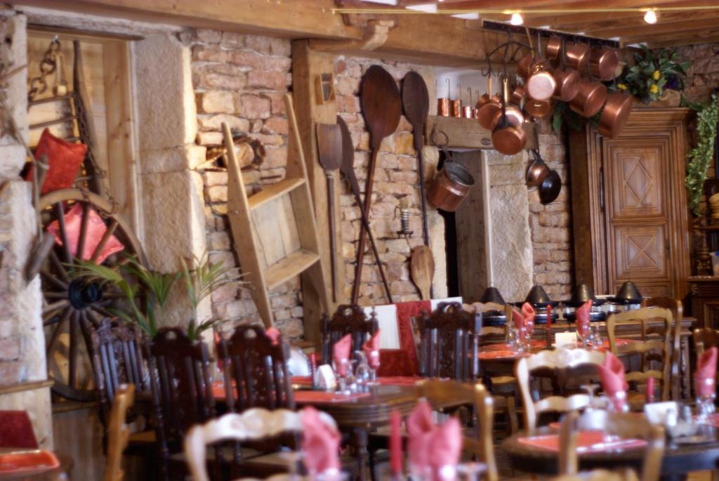 Le Relais De L'Abbaye 호텔 투르뉘 외부 사진