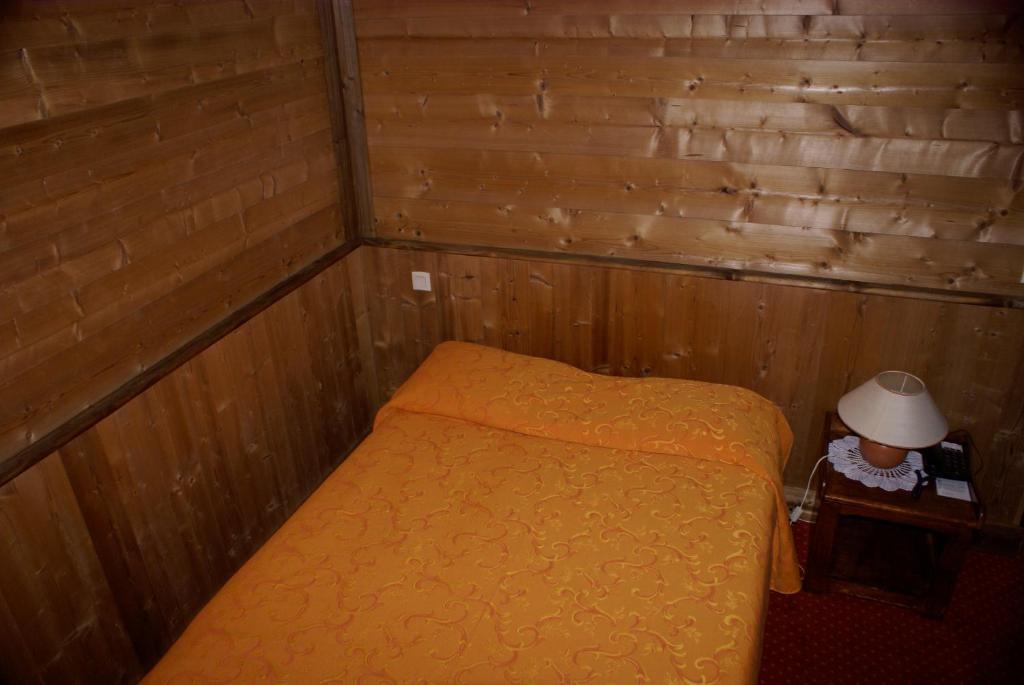 Le Relais De L'Abbaye 호텔 투르뉘 외부 사진