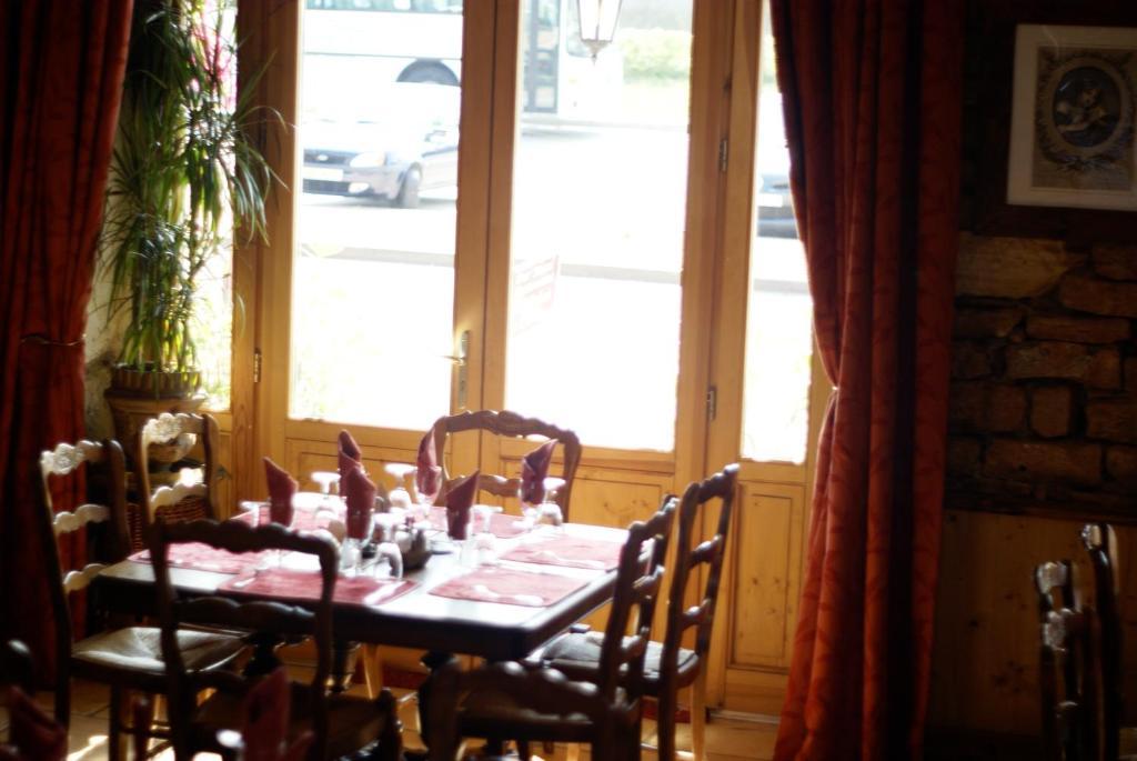 Le Relais De L'Abbaye 호텔 투르뉘 외부 사진